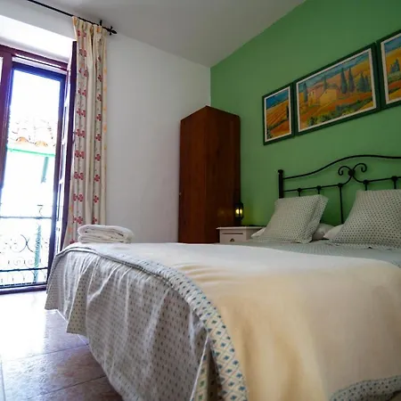 El Portillo Guest house 2*