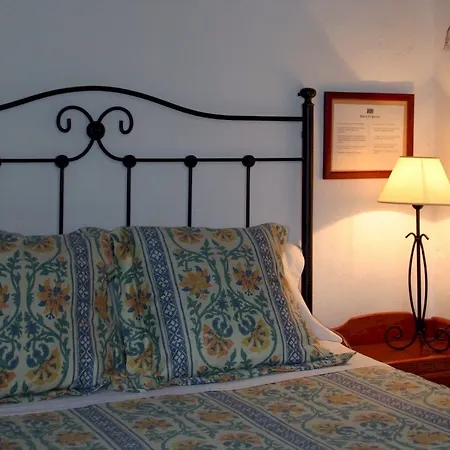 Guest house El Portillo 2*